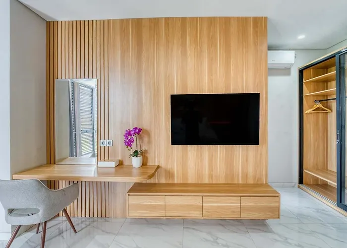 Bhumi A4 3br Sunset & Gwk Views In *