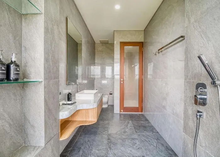 Bhumi A4 3br Sunset & Gwk Views In