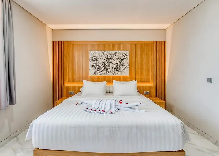 Bhumi A4 3br Sunset & Gwk Views In Villa Uluwatu (Bali)