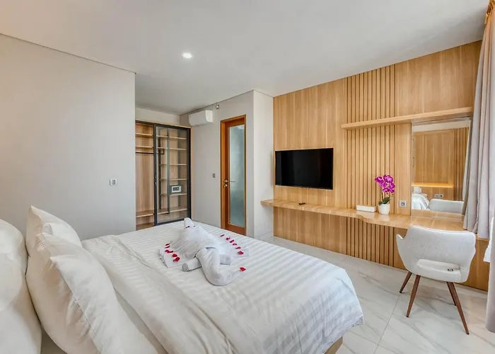 Bhumi A4 3br Sunset & Gwk Views In Villa