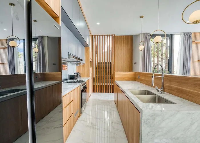 Bhumi A4 3br Sunset & Gwk Views In Villa *
